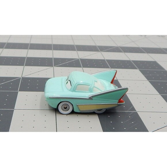 Disney Pixar Cars 2 Flo The Show Car Mini 2 Inch Model Turquoise - Picture 2 of 7